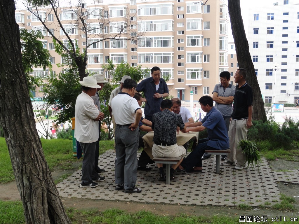 娱乐中的昌图人-2.JPG