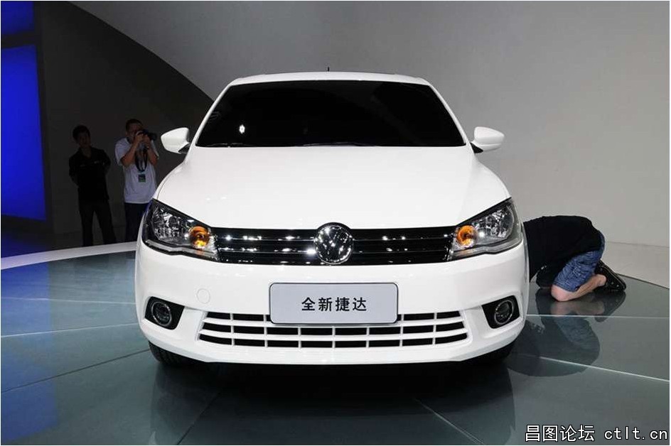 一汽大众 2013款全新捷达 基本型 外观-2.jpg