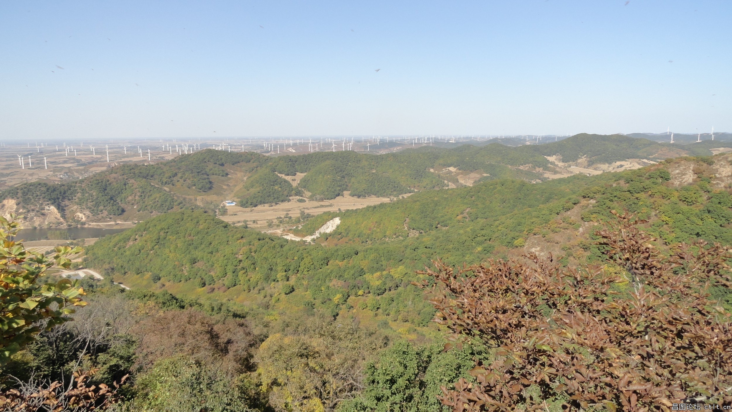 天桥山上看昌图之美-4.JPG