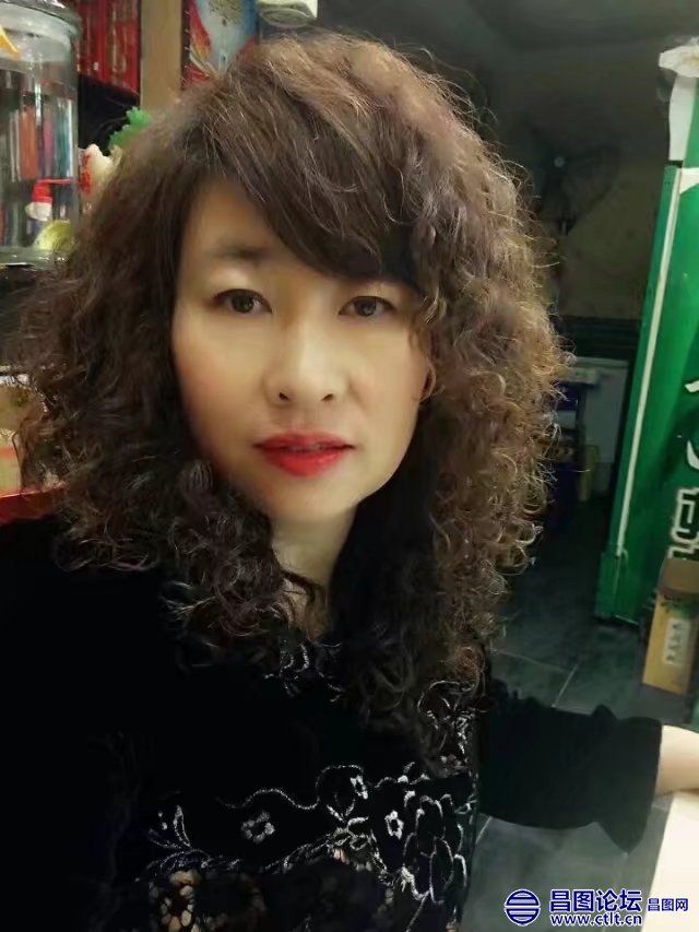 昌图县解胖子家常菜饭店老板娘周亚芳-1.jpg