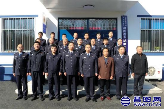 沈阳铁路公安处举办昌图西车站派出所新址启用揭牌仪式并与昌图县相关部门进行座谈交流-3.jpg