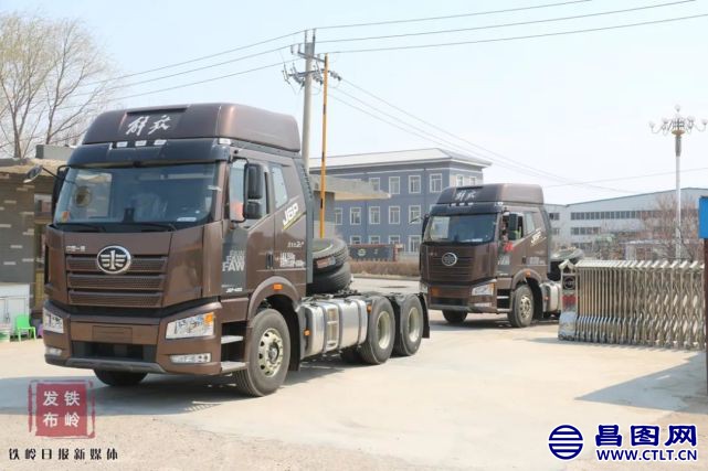 4、牵引车头驶入厂区.jpg