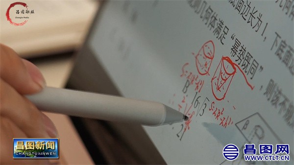暖心!高中老师化身“快递员”原因竟是……-2.jpg