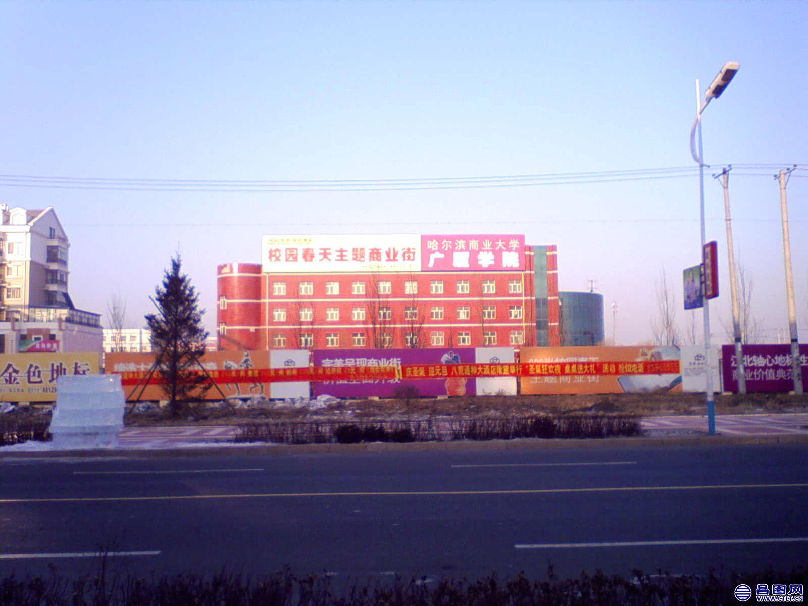 NO000035.JPG .jpg