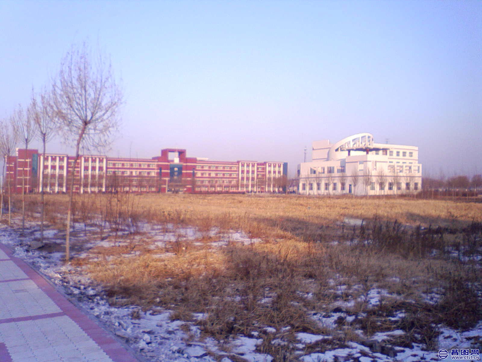 NO000048.JPG .jpg