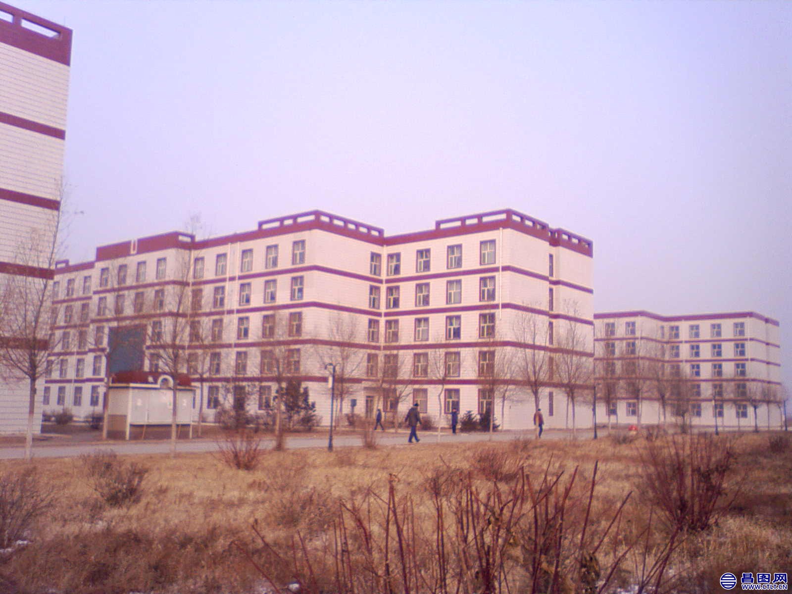 NO000183.JPG .jpg