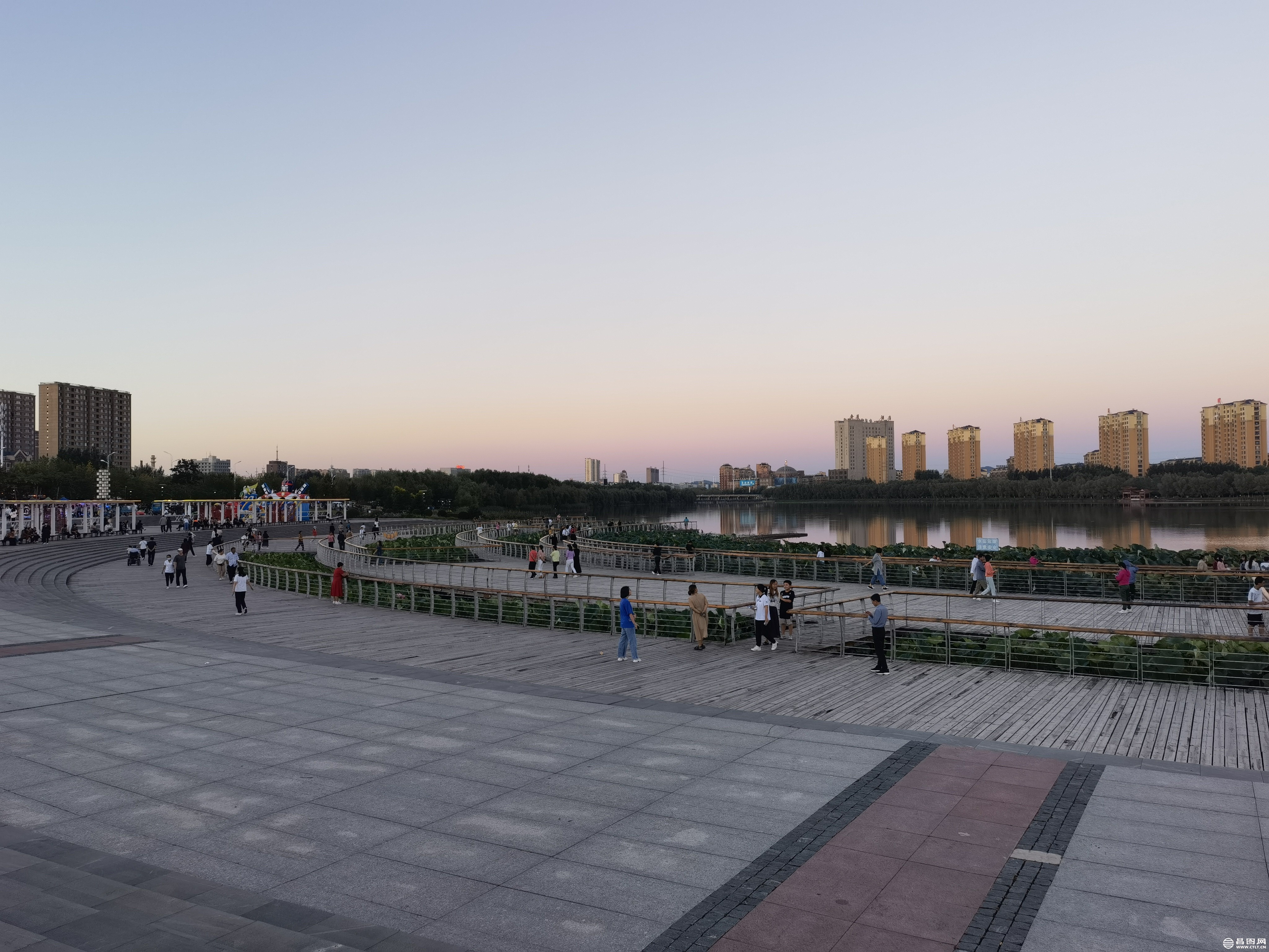 IMG_20220819_184300.jpg
