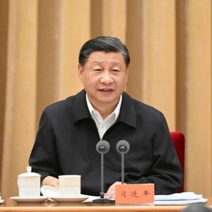 跟着总书记看中国丨华中屋脊 绿色奇迹