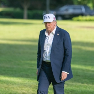 列国鉴·美国丨记者观察：特朗普“大而美”法案的冲击与影响 ... ... ...